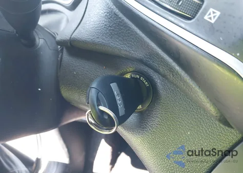 2019 Jeep Cherokee Latitude Fwd z USA, uszkodzony, nr VIN 1C4PJLCB5KD205254